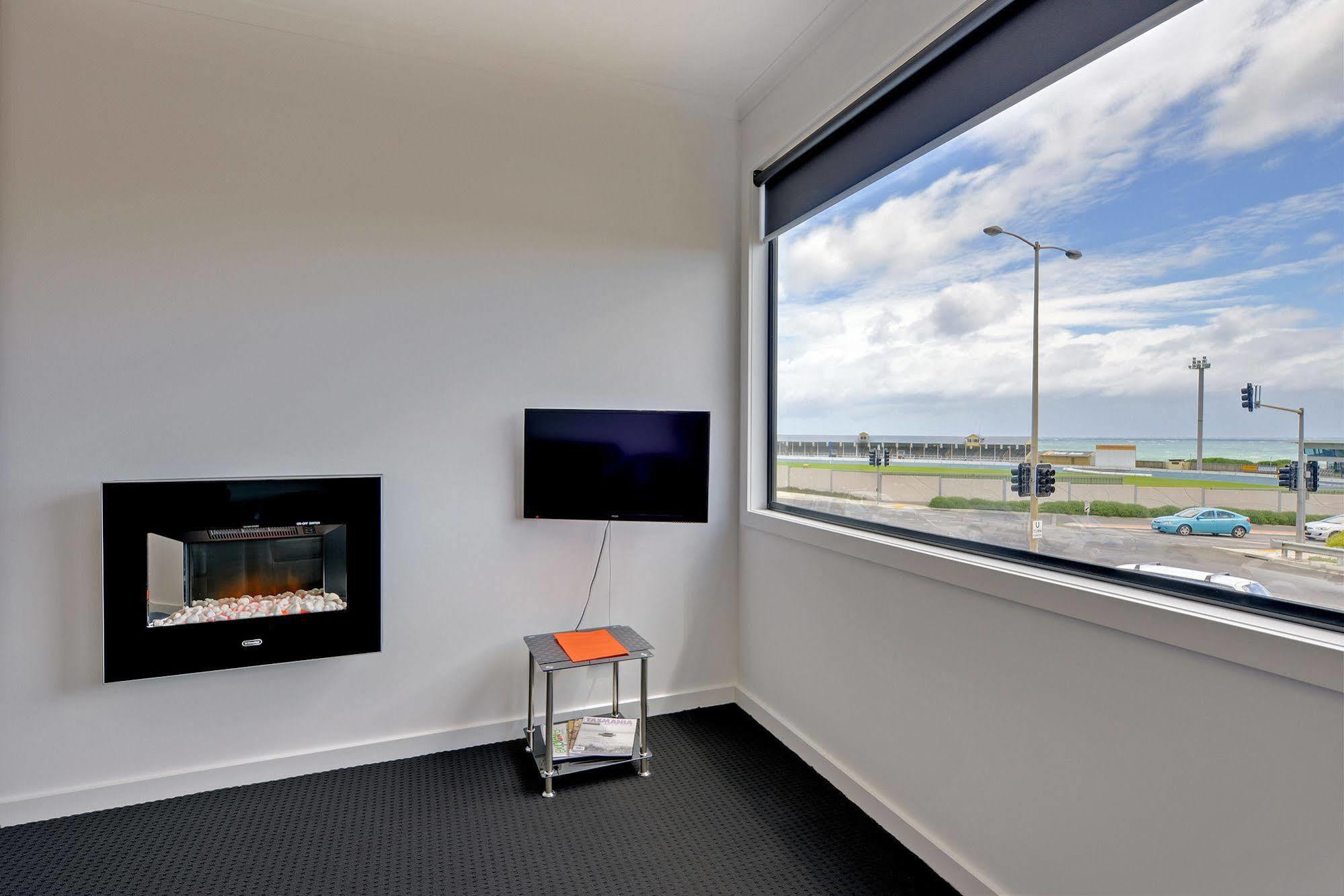 Burnie By The Bay Apartments Exterior photo